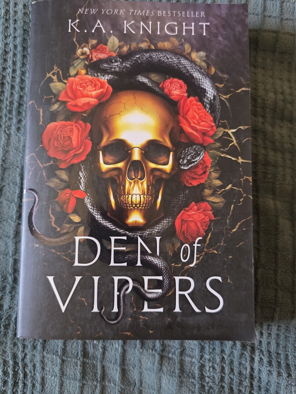 Den of Vipers K.A. Knight - Special Edition